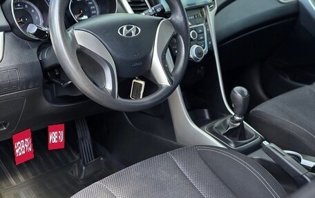 Hyundai i30 II рестайлинг, 2014 год, 885 000 рублей, 7 фотография