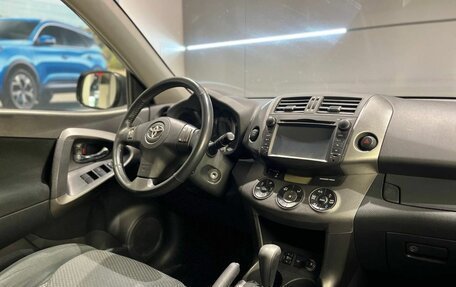 Toyota RAV4, 2012 год, 1 670 000 рублей, 12 фотография