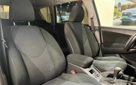 Toyota RAV4, 2012 год, 1 670 000 рублей, 17 фотография