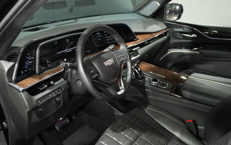 Cadillac Escalade V, 2021 год, 11 000 000 рублей, 9 фотография