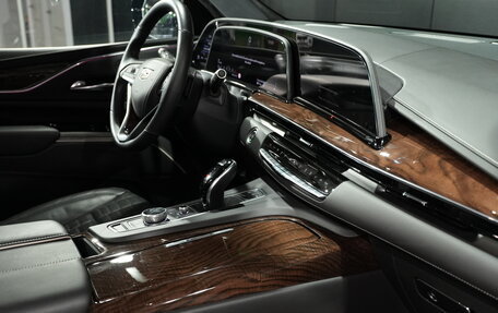 Cadillac Escalade V, 2021 год, 11 000 000 рублей, 23 фотография
