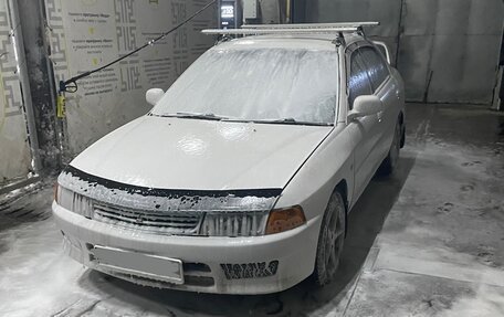 Mitsubishi Lancer VII, 1999 год, 290 000 рублей, 2 фотография
