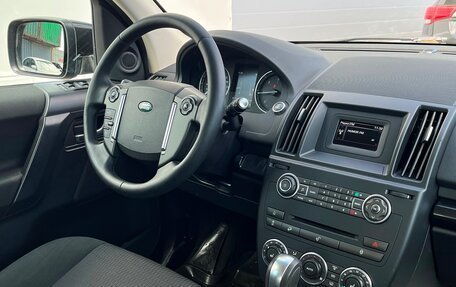 Land Rover Freelander II рестайлинг 2, 2014 год, 1 398 700 рублей, 15 фотография