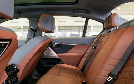 BMW 5 серия, 2024 год, 9 590 000 рублей, 14 фотография