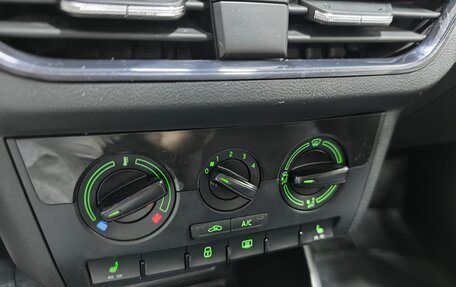 Skoda Rapid II, 2020 год, 1 099 000 рублей, 15 фотография