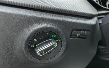 Skoda Rapid II, 2020 год, 1 099 000 рублей, 19 фотография
