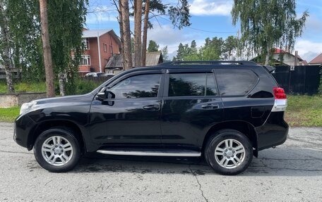 Toyota Land Cruiser Prado 150 рестайлинг 2, 2011 год, 1 975 000 рублей, 8 фотография