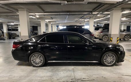Toyota Crown Majesta, 2016 год, 2 700 000 рублей, 6 фотография