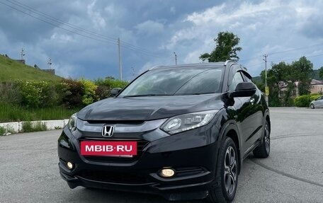 Honda Vezel, 2014 год, 1 400 000 рублей, 2 фотография