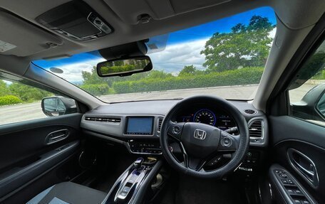Honda Vezel, 2014 год, 1 400 000 рублей, 13 фотография