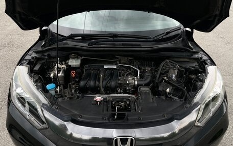 Honda Vezel, 2014 год, 1 400 000 рублей, 17 фотография