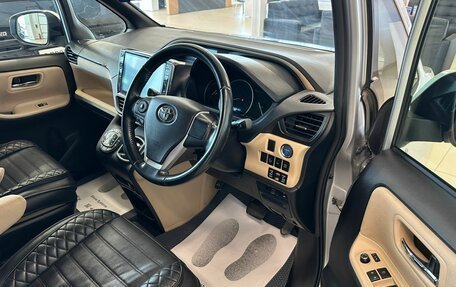 Toyota Noah III, 2014 год, 2 149 900 рублей, 10 фотография