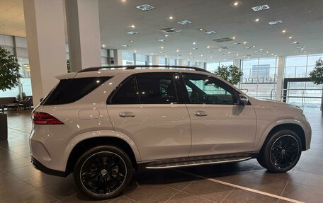 Mercedes-Benz GLE, 2024 год, 16 200 000 рублей, 2 фотография