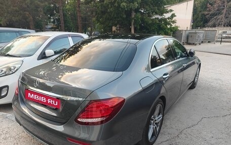 Mercedes-Benz E-Класс, 2018 год, 4 800 000 рублей, 3 фотография