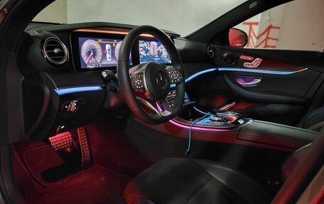 Mercedes-Benz E-Класс, 2018 год, 4 800 000 рублей, 11 фотография