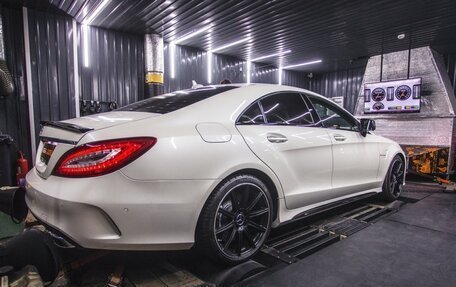 Mercedes-Benz CLS AMG, 2015 год, 6 250 000 рублей, 15 фотография