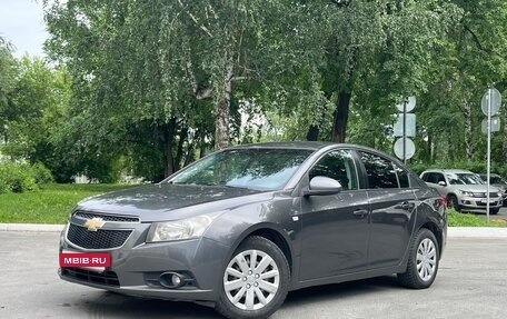 Chevrolet Cruze II, 2012 год, 650 000 рублей, 3 фотография