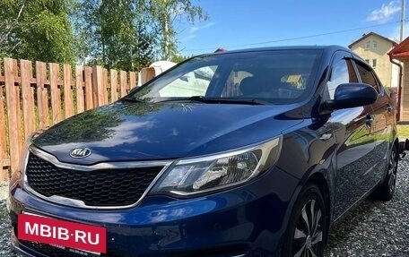 KIA Rio III рестайлинг, 2016 год, 1 300 000 рублей, 2 фотография