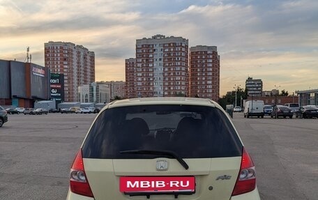 Honda Fit III, 2002 год, 430 000 рублей, 10 фотография