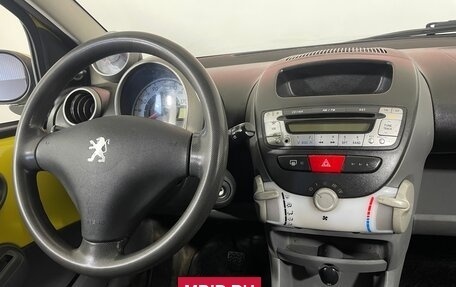 Peugeot 107 I рестайлинг, 2007 год, 340 000 рублей, 15 фотография