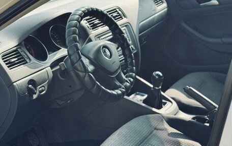 Volkswagen Jetta VI, 2015 год, 750 000 рублей, 5 фотография