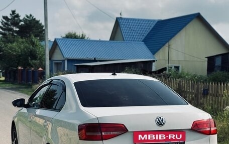 Volkswagen Jetta VI, 2015 год, 750 000 рублей, 4 фотография