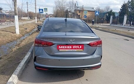 Hyundai Solaris II рестайлинг, 2021 год, 1 500 000 рублей, 3 фотография