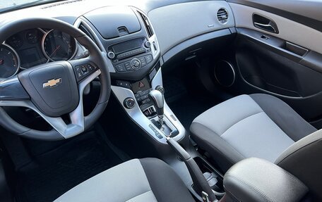 Chevrolet Cruze II, 2014 год, 890 000 рублей, 8 фотография