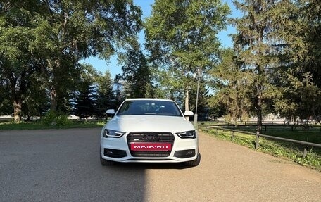 Audi A4, 2015 год, 2 490 000 рублей, 5 фотография