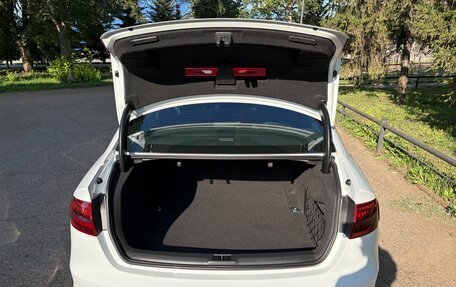 Audi A4, 2015 год, 2 490 000 рублей, 24 фотография