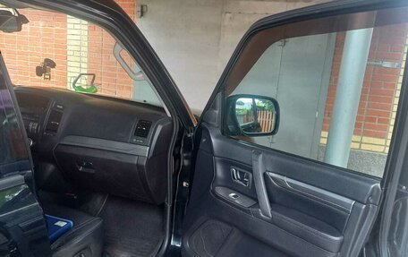 Mitsubishi Pajero IV, 2010 год, 2 100 000 рублей, 7 фотография