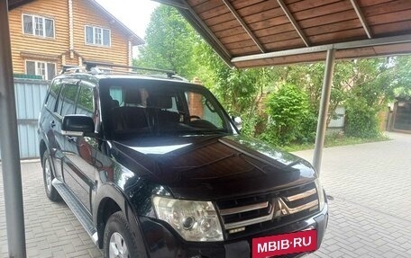 Mitsubishi Pajero IV, 2010 год, 2 100 000 рублей, 2 фотография