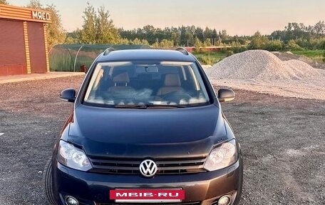 Volkswagen Golf Plus II, 2012 год, 830 000 рублей, 2 фотография