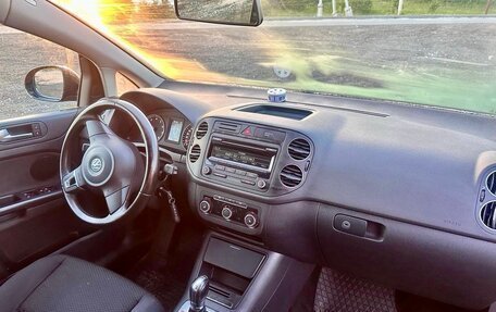 Volkswagen Golf Plus II, 2012 год, 830 000 рублей, 4 фотография