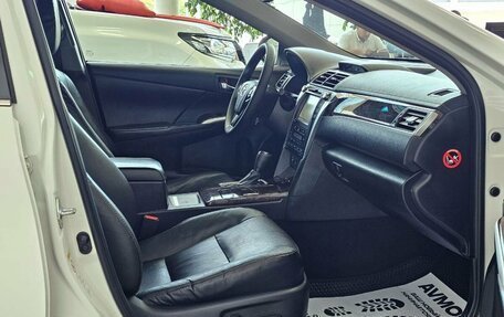 Toyota Camry, 2016 год, 2 180 000 рублей, 22 фотография