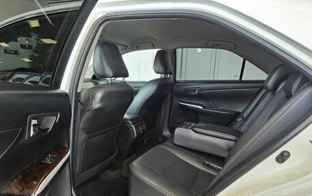 Toyota Camry, 2016 год, 2 180 000 рублей, 18 фотография