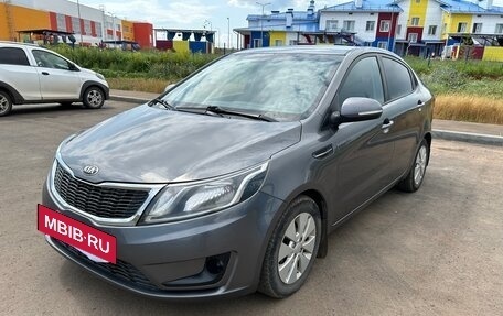 KIA Rio III рестайлинг, 2014 год, 890 000 рублей, 2 фотография