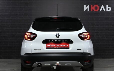 Renault Kaptur I рестайлинг, 2018 год, 1 800 000 рублей, 5 фотография