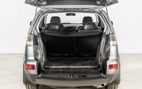 Mitsubishi Outlander III рестайлинг 3, 2010 год, 861 000 рублей, 10 фотография