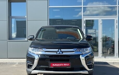 Mitsubishi Outlander III рестайлинг 3, 2018 год, 2 170 000 рублей, 3 фотография