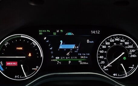 Toyota Avalon, 2021 год, 3 110 000 рублей, 10 фотография