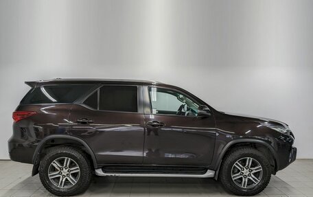 Toyota Fortuner II, 2019 год, 3 350 000 рублей, 4 фотография