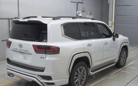 Toyota Land Cruiser, 2025 год, 12 730 000 рублей, 2 фотография