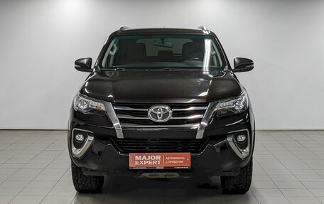 Toyota Fortuner II, 2019 год, 3 350 000 рублей, 2 фотография