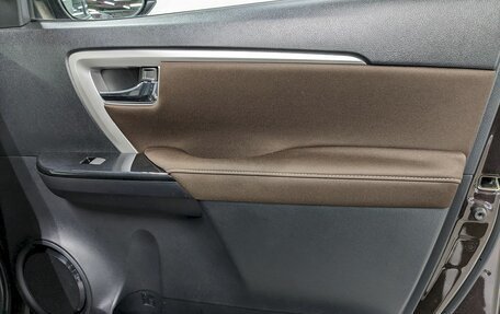 Toyota Fortuner II, 2019 год, 3 350 000 рублей, 18 фотография