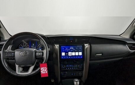 Toyota Fortuner II, 2019 год, 3 350 000 рублей, 22 фотография