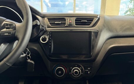 KIA Rio III рестайлинг, 2015 год, 900 000 рублей, 12 фотография