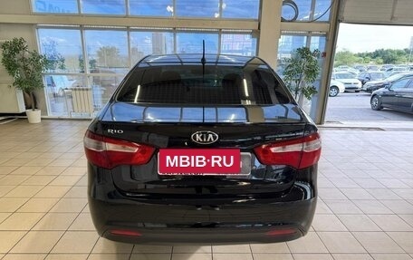 KIA Rio III рестайлинг, 2015 год, 900 000 рублей, 4 фотография
