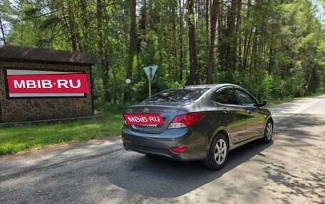 Hyundai Solaris II рестайлинг, 2011 год, 770 000 рублей, 14 фотография