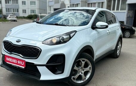 KIA Sportage IV рестайлинг, 2019 год, 2 250 000 рублей, 5 фотография
